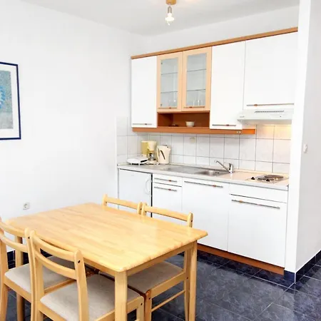 Apartment Studio 5521a *