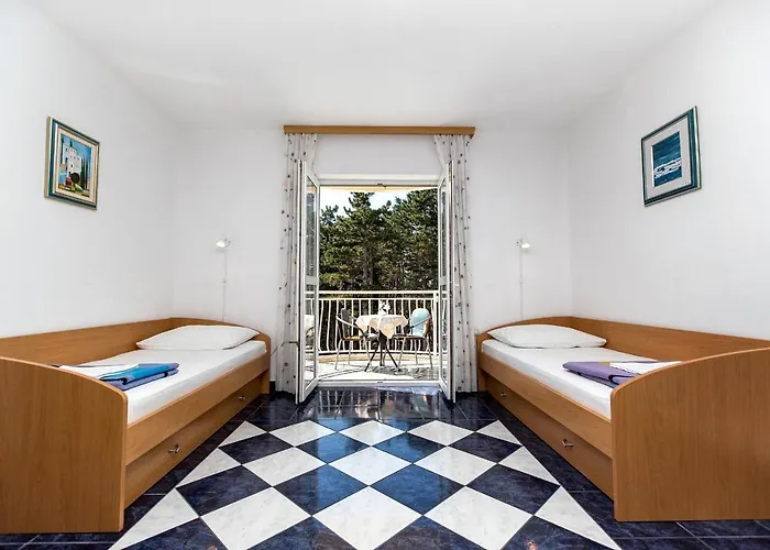 5521a * יאדראנובו