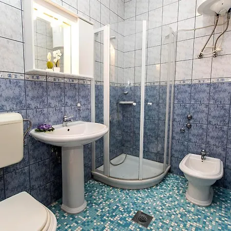 5521a Appartamento Jadranovo